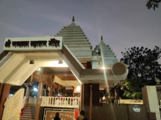 Shri-Gajanan-Maharaj-Mandir-Chatrapati-Sambhaji-nagar